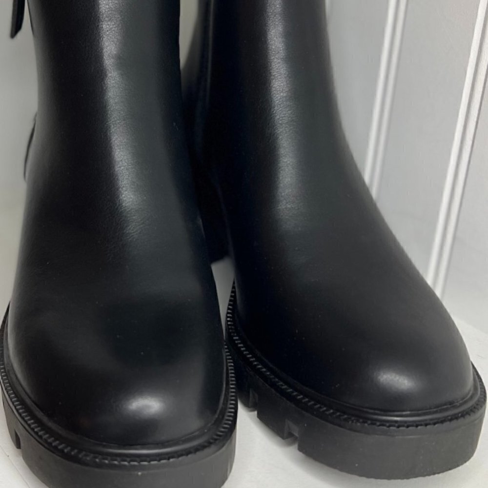 Steve Madden Womens Convinced Lug Sole Ankle Booties Size 10